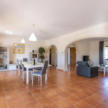 Abiar Villa